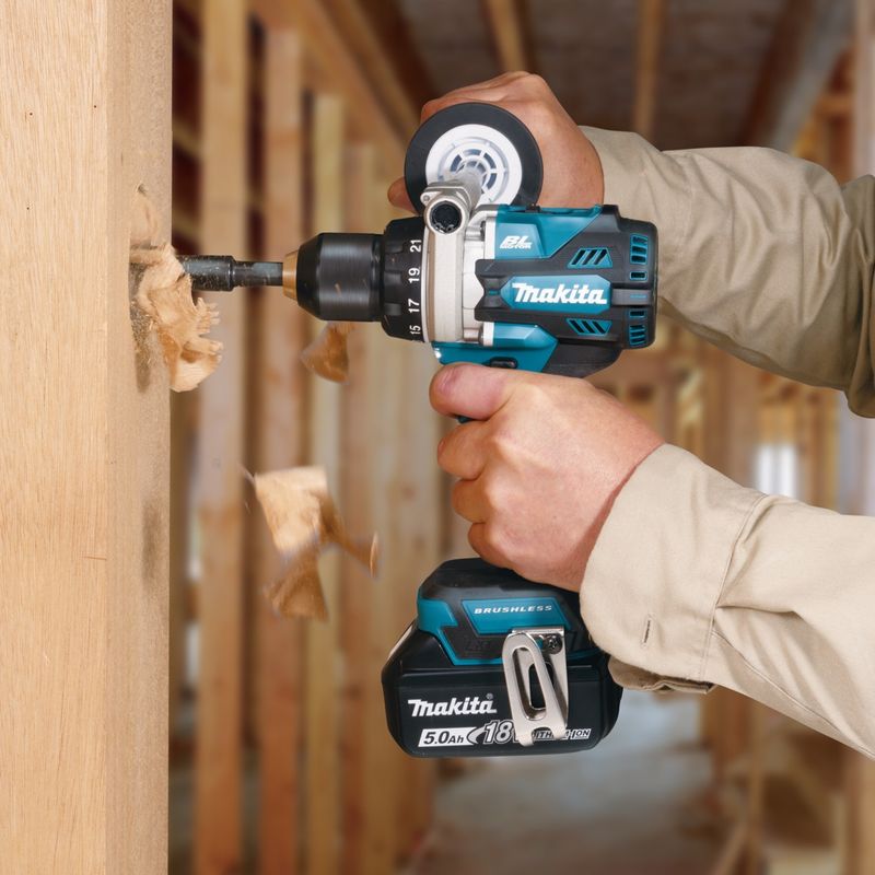 Furadeira-Parafusadeira-de-Impacto-18V-Makita-DHP486RFJ-c-2-baterias-4.jpg