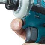 Parafusadeira-de-Impacto-a-Bateria-18V-Makita-DTD172Z-s-bateria-2.jpg