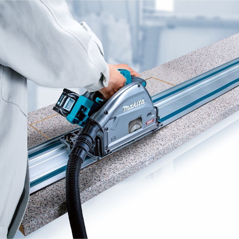 Serra-Circular-165mm-a-Bateria-40V-Makita-SP001GZ-4.jpg