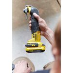 Multi-Ferramenta-Oscilante-a-Bateria-20V-Stanley-V20-SCT500D1K-BR-3.jpg