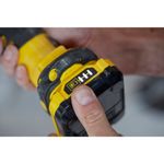 Multi-Ferramenta-Oscilante-a-Bateria-20V-Stanley-V20-SCT500D1K-BR-9.jpg