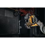 Serra-de-Fita-Compacta-1.34-DEWALT-DCS377B-B3-5.jpg