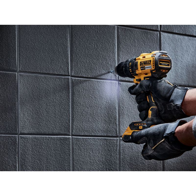 Furadeira-Parafusadeira-de-Impacto-12-DEWALT-DCD7781L1-BR-20V-MAX-3.jpg