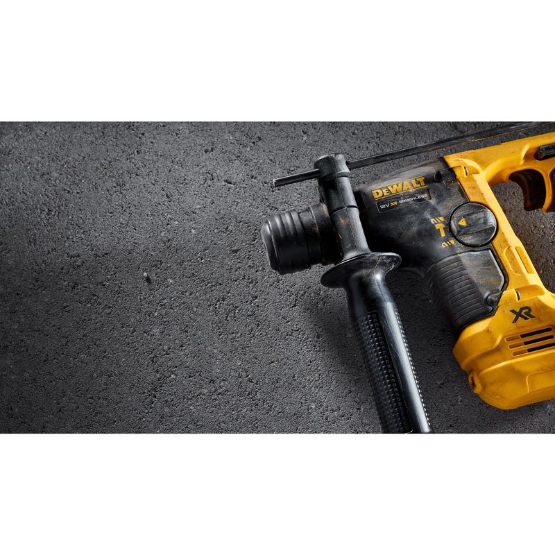 Martelete-SDS-Plus-916-14-mm-12V-XTREME-Dewalt-DCH072B-B3-10.jpg