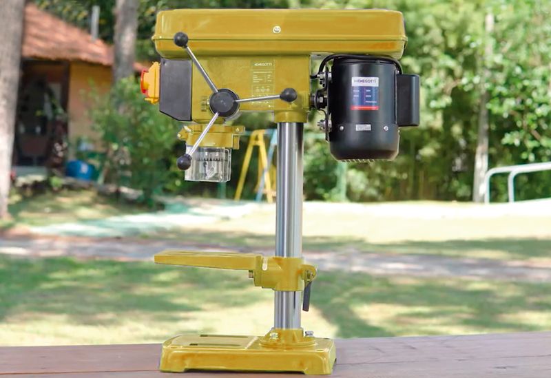 Furadeira-De-Bancada-5-8-Pol.-Monofasico-500w-Menegotti-Mfb-16---4.jpg